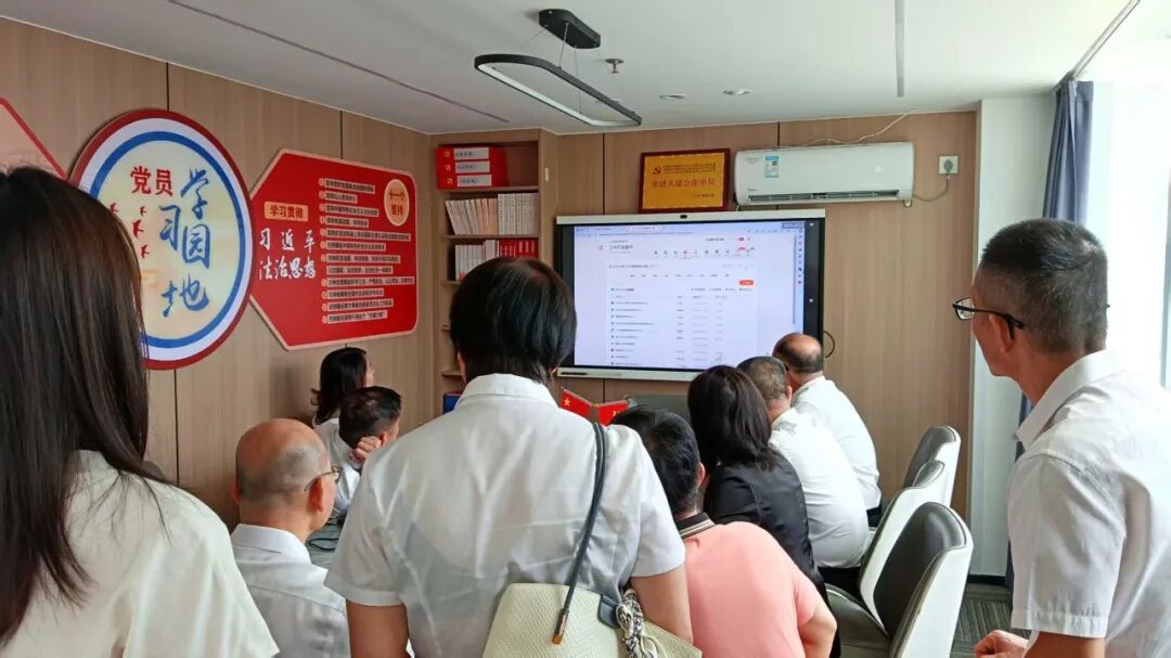 1758592704671044469.jpg 640 (2).jpg